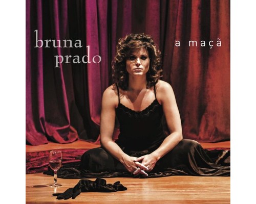 Bruna Prado - A Maçã