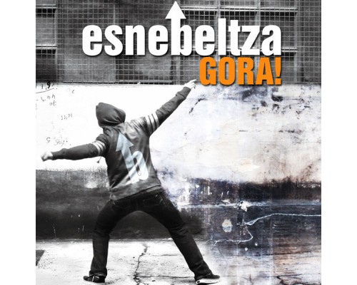 Esne Beltza - Gora!