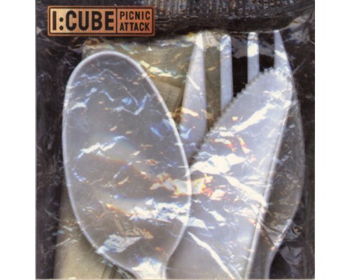 I:Cube - Picnic Attack