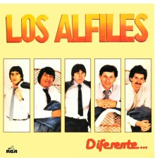 Los Alfiles - Diferente...