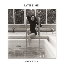 Maija Sofia - Bath Time