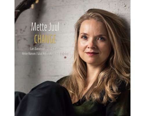 Mette Juul - Change