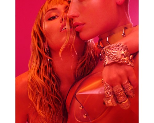 Miley Cyrus - Mother's Daughter  (Remixes)