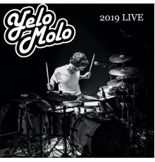 Yelo Molo - Live 2019  (Dans un lieu riche)